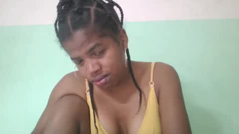 vanafiry online show from February 22, 5:02 am