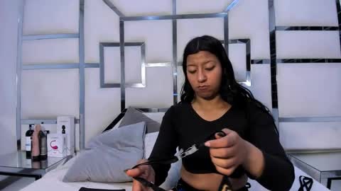 Vane online show from October 20, 9:40 pm