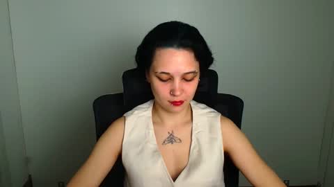 Vanessa online show from May 9, 5:31 am
