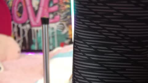 Snapshot of vanessa_love chatting on January 16, 4:07 pm  Vanessa  online show from January 16, 4:07 pm