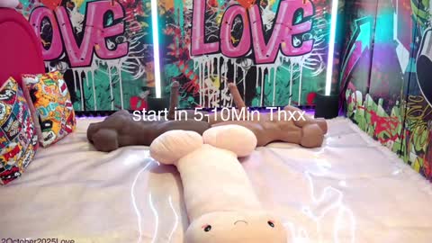 Snapshot of vanessa_love chatting on October 12, 2:30 pm  Vanessa  online show from October 12, 2:30 pm
