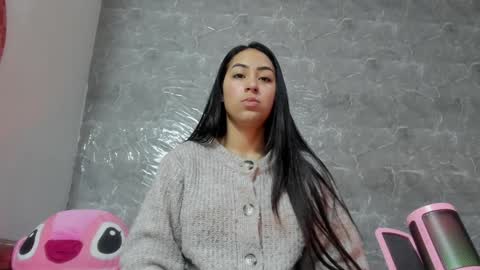 vanessaadol online show from January 31, 10:31 am