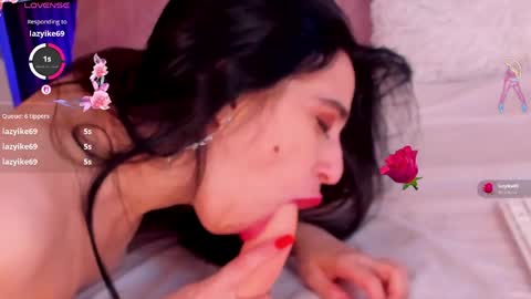 Vanessa Diamond online show from April 9, 6:19 am