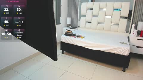 vanessahard_as online show from November 18, 7:26 pm