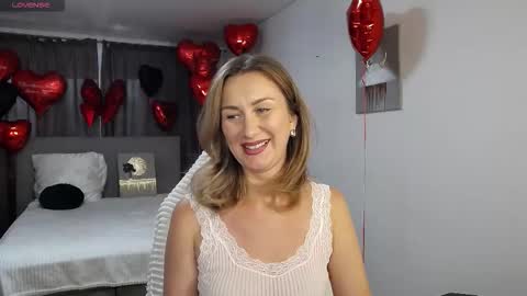 Vanessa  online show from February 16, 9:53 am