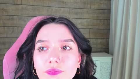 VanessaVienne online show from March 9, 4:54 pm