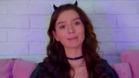 VanessaVienne online show from March 30, 4:06 pm