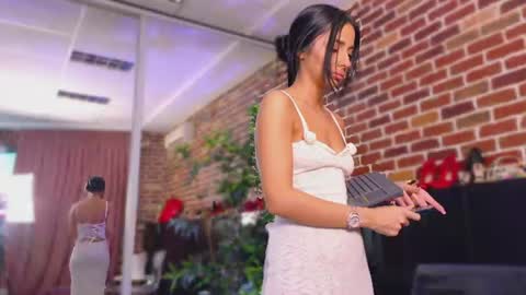 Vanessa online show from June 21, 5:39 pm