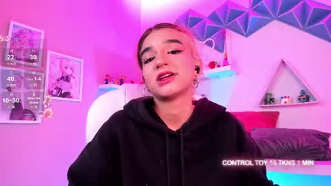 vanillafairy_ online show from June 10, 9:02 pm