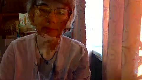 Vanillaxcreamy online show from February 28, 10:41 am