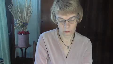 Vanillaxcreamy online show from January 30, 10:08 am