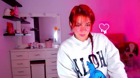 Vanesa online show from June 2, 10:33 pm