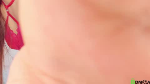 vannia smith  online show from April 30, 5:40 pm