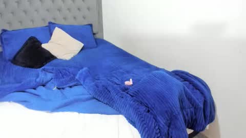 Vannesa online show from October 28, 11:42 pm