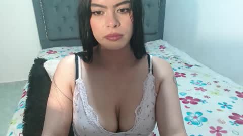 Vannesa online show from April 12, 1:19 am