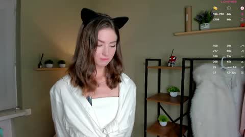 Charline online show from May 25, 3:55 pm