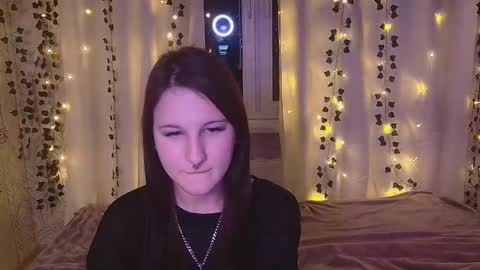 varymalk online show from December 17, 5:06 pm