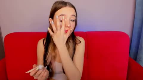 Snapshot of vasilisalove chatting on October 8, 1:43 am VasilisaLove online show from October 8, 1:43 am