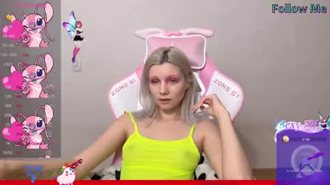 Snapshot of vasya_sylvia chatting on February 12, 7:13 am Vasya Sylvia online show from February 12, 7:13 am