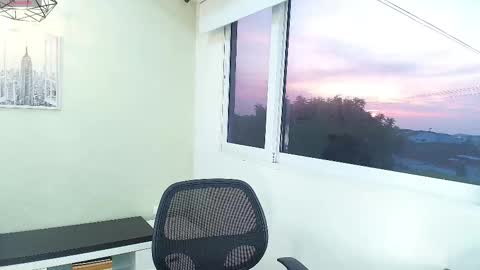 Victoria online show from November 12, 10:57 am