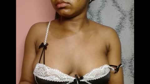 vee62 online show from February 26, 1:26 am