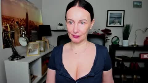 Jasmine online show from September 17, 5:38 am