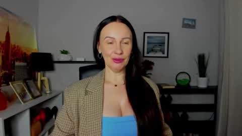 Jasmine online show from October 23, 6:30 am