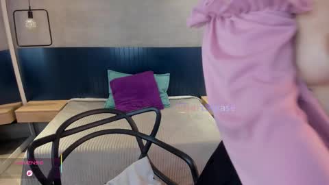 velvettease_ online show from November 23, 2:19 pm