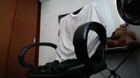 Venelope 3 online show from November 5, 9:31 pm