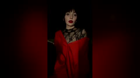 venom_goddess online show from May 9, 7:16 pm