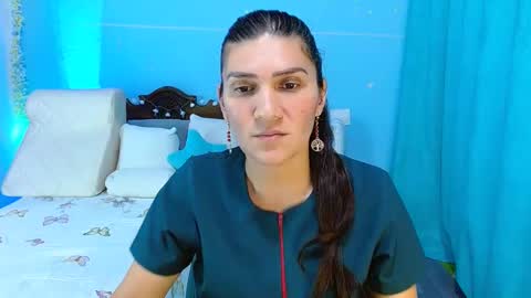 Snapshot of venus_swet chatting on February 6, 1:05 am Catalina online show from February 6, 1:05 am