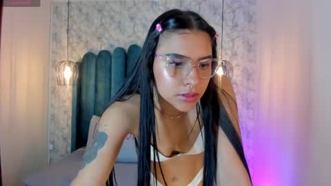 Domelipa  online show from April 8, 11:23 am