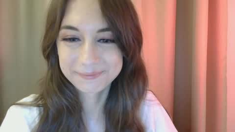 Una online show from September 16, 5:54 pm