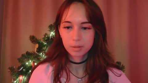 Una online show from December 19, 12:52 pm