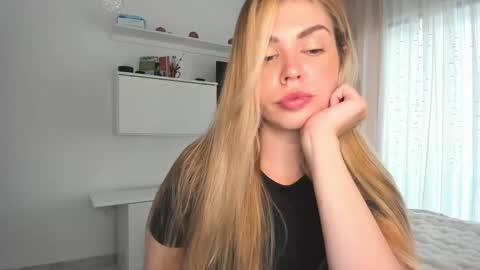 Lolitalolz online show from June 2, 4:52 pm