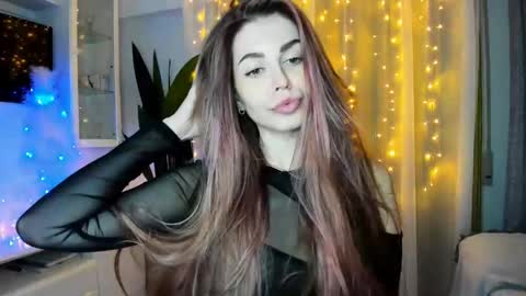 Snapshot of veronarolls chatting on December 31, 7:07 pm Lolitalolz online show from December 31, 7:07 pm