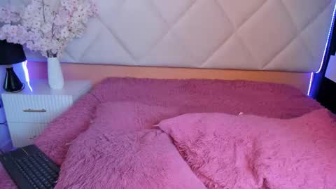 veronica_hill_ online show from November 11, 4:30 am