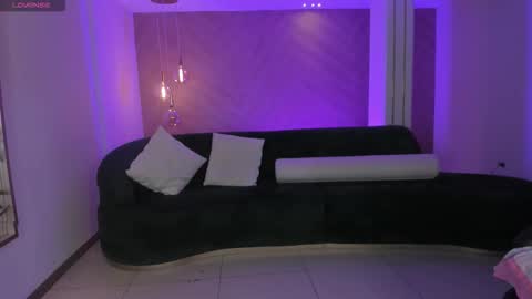 veronicablue1 online show from February 17, 9:52 am