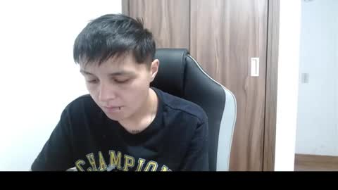 Veronica Clark online show from December 5, 10:01 pm