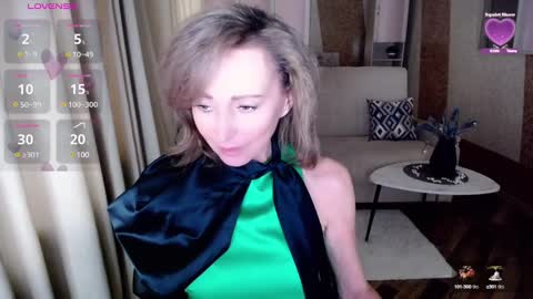 Snapshot of veronicagilbert chatting on February 2, 5:53 am Helen online show from February 2, 5:53 am