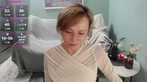 Snapshot of veronicagilbert chatting on September 10, 6:13 am Helen online show from September 10, 6:13 am