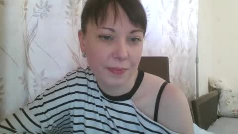 veronika_xi online show from February 26, 7:23 am