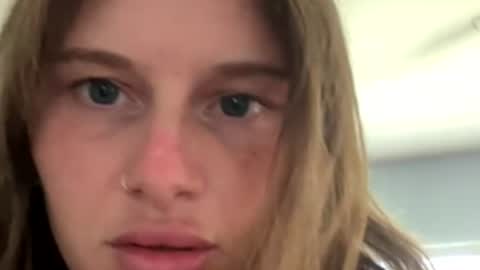 verycherryx  online show from March 31, 11:05 pm