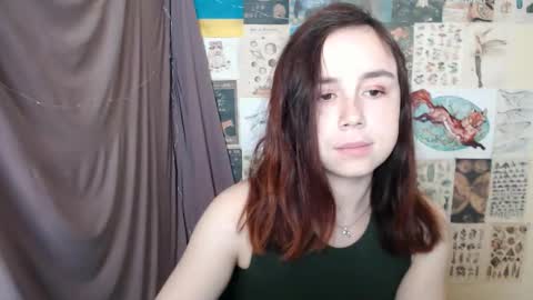 veryveryvery_shy online show from September 22, 5:17 am