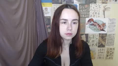 veryveryvery_shy online show from December 2, 6:15 am