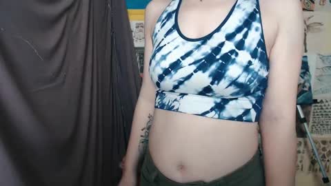 veryveryvery_shy online show from January 23, 6:49 am