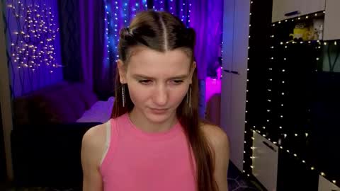 vett1a online show from December 18, 12:43 pm