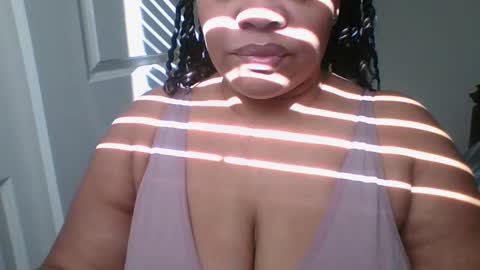 Snapshot of vickycake chatting on January 13, 7:10 pm Vicky Cake online show from January 13, 7:10 pm