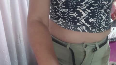 Hi guys   Im victoria  Be the one who can control me in PVT online show from December 18, 8:57 pm