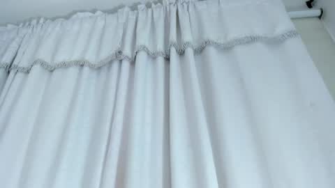 Snapshot of victoria_cooper3 chatting on October 3, 11:48 am valentina online show from October 3, 11:48 am